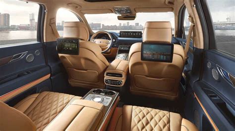 2022 Genesis GV80 debuts in South Korea with posh six-seat model