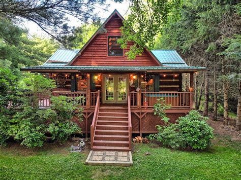 Our riverfront Valle Crucis Log Cabin Rentals provide cozy North Carolina Mountain Lodging ...