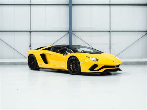 Yellow Lamborghini Cars