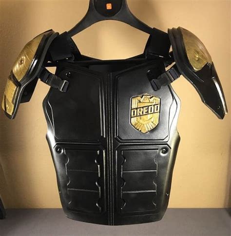 Judge Dredd Chest Armor & Shoulders Cosplay Costume Karl Urban - Etsy