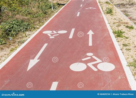 Traffic Signs Drawn in the Cycleway Stock Photo - Image of bicycle, pathway: 68469234