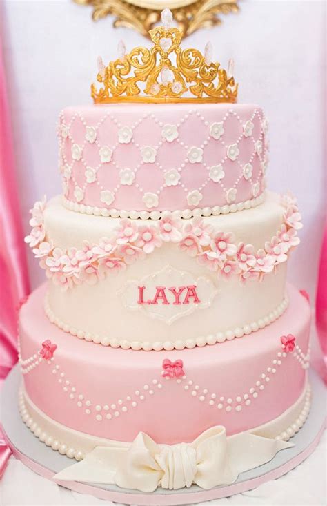 Lovely Baby Girl First Birthday Cake Ideas - Top Dreamer