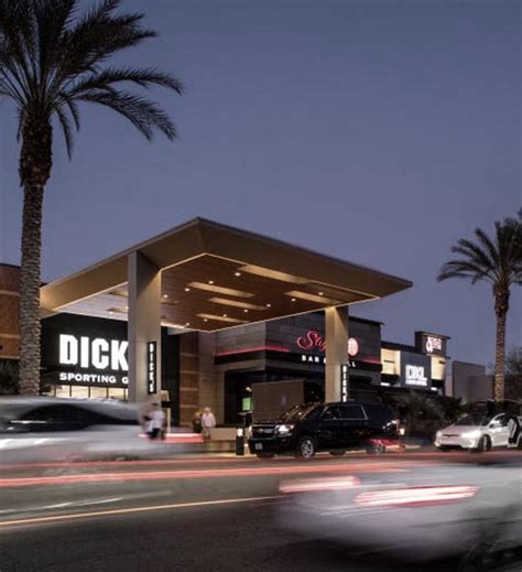 Leasing Space | Grow Your Business at The Shops at Palm Desert