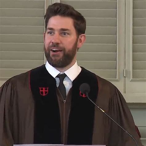 Video John Krasinski gives inspiring commencement speech at Brown ...