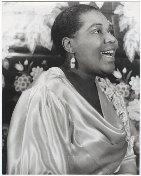 Bessie Smith, cantora de Blues norte-americana, às vezes referida como A Imperatriz dos Blues.