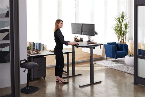 Review: Vari Electric Standing Desk - Premium Quality Materials with the Fastest Assembly