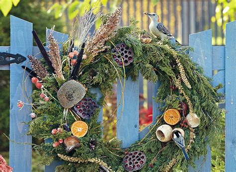 DIY Bird Feeder Wreath | Garden Gate