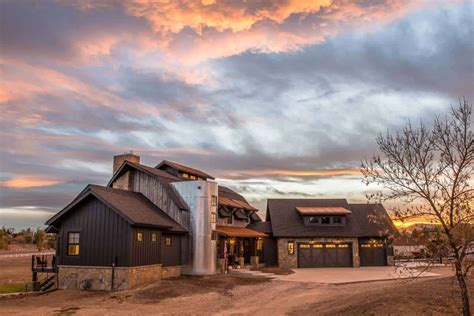 5-Bedroom Two-Story Country Barn (Floor Plan)