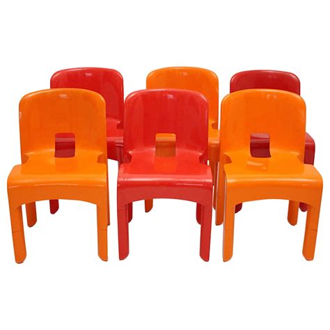 Space Age Vintage Eight Red Plastic Dining Chairs by Marcello Siard, Italy, 1969 For Sale at 1stDibs