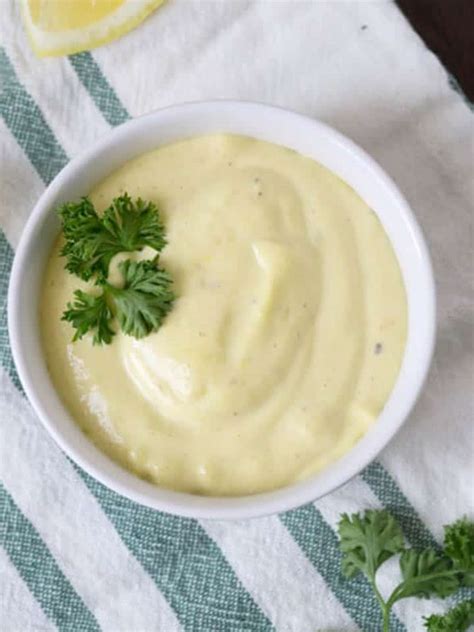 Easy Homemade Aioli Sauce - Eat Your Way Clean