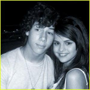 Nick jonas and selena gomez |Celebrity Club