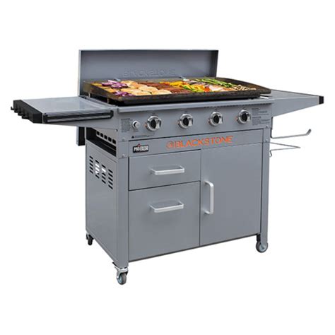 Blackstone 4 Burner Pro Series Griddle Gas Grill with Hard Cover ...