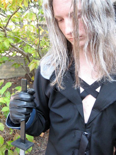 Sephiroth Cosplay by SilentNoodle on DeviantArt