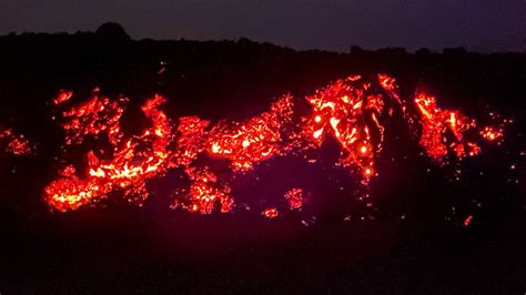 Mauna Loa Eruption Day 8: Creeping lava unlikely to cross Saddle Road ...