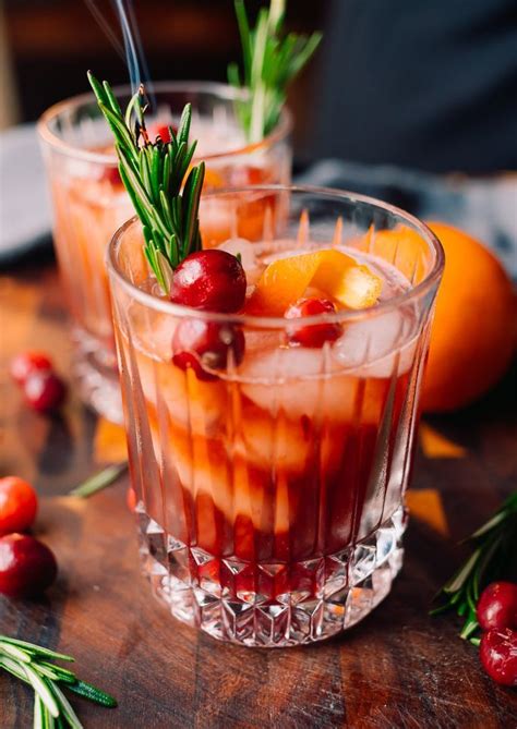 Spiced Cranberry Old Fashioned by afullliving | Quick & Easy Recipe ...