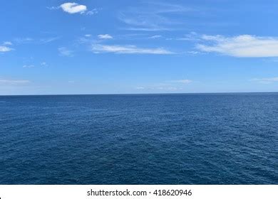 18,497 imágenes de Ocean vastness - Imágenes, fotos y vectores de stock | Shutterstock