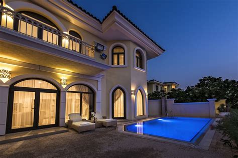 Villa to rent in The Palm Jumeirah, United Arab Emirates with private pool | 37841