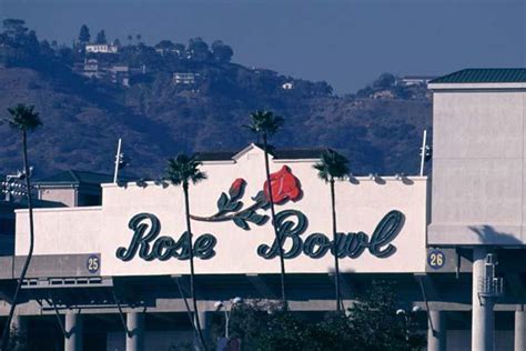 Rose Bowl Stadium - Pasadena, California | WorldCup football stadium ...