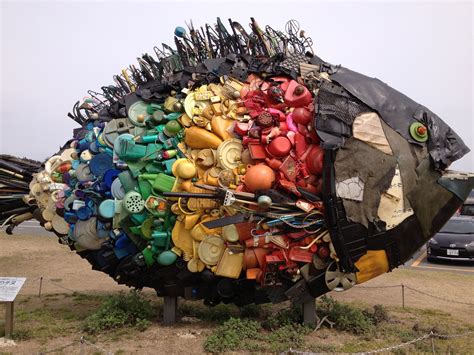 art made from rubbish - Google Search | Recycled material art, Trash art, Art materials