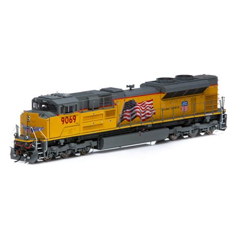 Athearn Genesis HO SD70ACe Union Pacific "Flag" w/ DCC & Sound - Spring ...