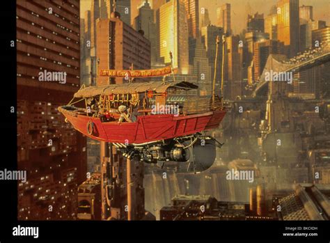 THE FIFTH ELEMENT -1997 Stock Photo - Alamy