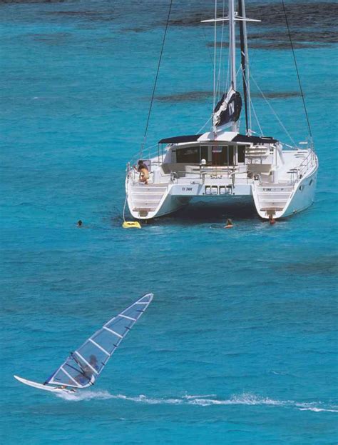 Catamaran Design Guide - Catamarans Guide - SchoonerMan