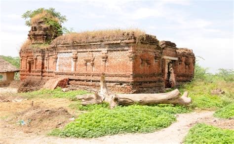 Tamilnadu Tourism: Perumal Swamy Temple, Arulmozhi, Ariyalur