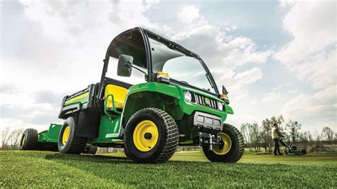 Work Utility Vehicles | Gator Utility Vehicles | John Deere UK & IE