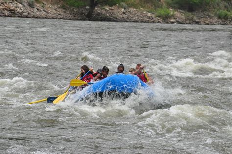 Explore Colorado: Glenwood Canyon Rafting ~ Grizzly Creek ~ Beginner Run