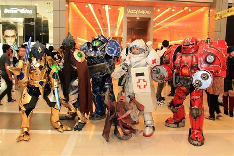 Starcraft 2 cosplay by Darkgodmaru on DeviantArt