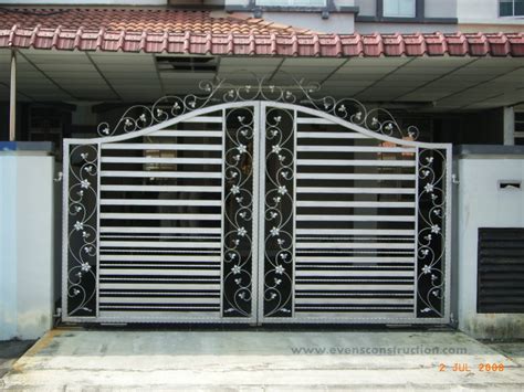 Evens Construction Pvt Ltd: Compound Walls and Gates