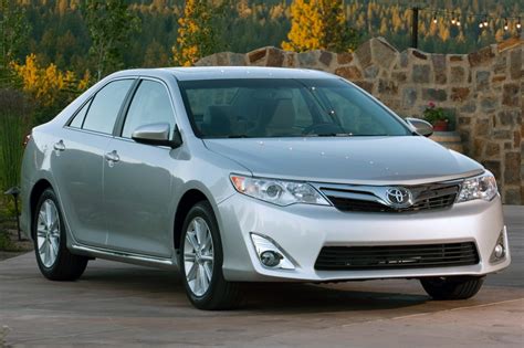 Used 2014 Toyota Camry for sale - Pricing & Features | Edmunds