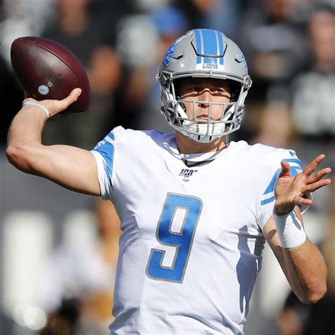 Lions' Matthew Stafford Thinks Offense Can Improve in Darrell Bevell's ...