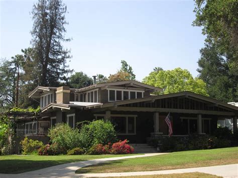 Pasadena Historic Highlands Landmark District 1st Quart