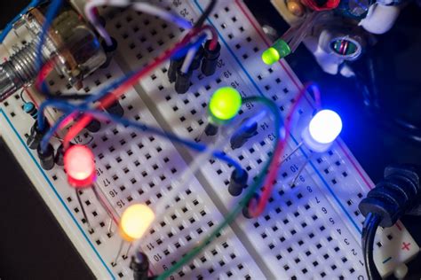 LEDs and Resistors - TryEngineering.org Powered by IEEE