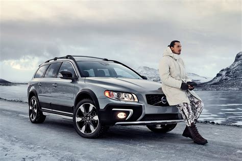 2015 Volvo XC70 - HD Pictures @ carsinvasion.com