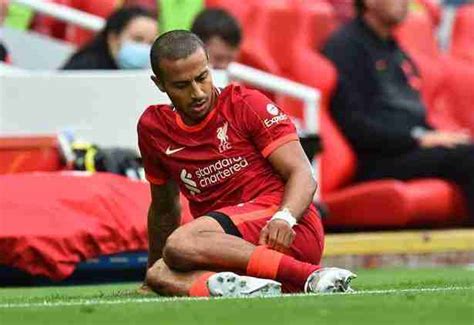 Liverpool's Thiago Alcantara Suffers Calf Injury in Crystal Palace Win ...