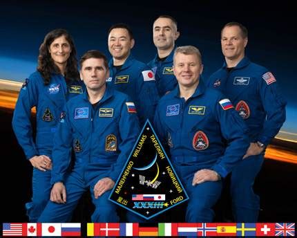 New crew members head to International Space Station