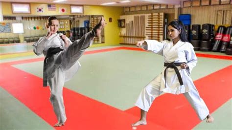 KARATE SPORT RULES Game Rules - How to Compete in Karate