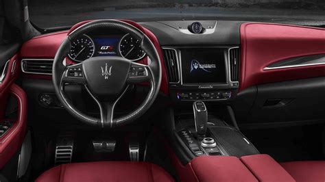 Maserati SUV Interior - A Superior Feeling