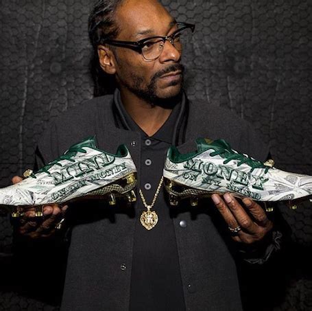 Snoop Dogg Partners With adidas For Money-Covered Cleat – VIBE.com