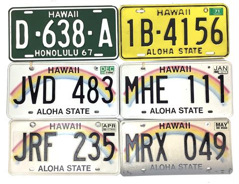 Lot - (20+) Vintage Hawaii License Plates