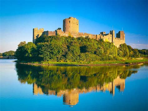 The 10 Most Beautiful Castles in Wales - Absolute Escapes