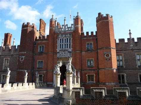 Hampton Court Palace is the oldest Tudor palace in England and promises ...