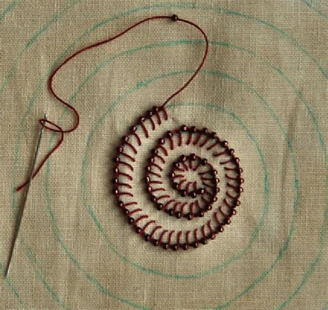 Buttonhole stitch with beads. | Hand embroidery, Buttonhole, Embroidery ...