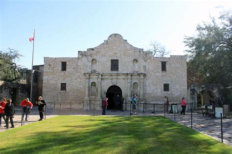 The Alamo in San Antonio, Texas image - Free stock photo - Public ...