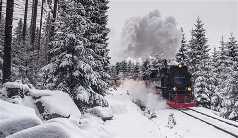 Winter Train Wallpapers - Top Free Winter Train Backgrounds - WallpaperAccess