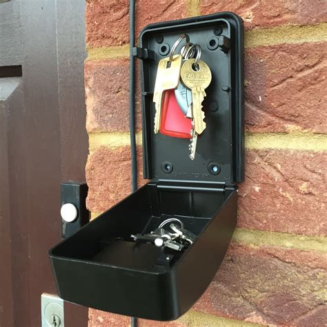 Federal Outdoor High Security Home Wall Mounted Combination Key Safe Lock Box - Loktonic