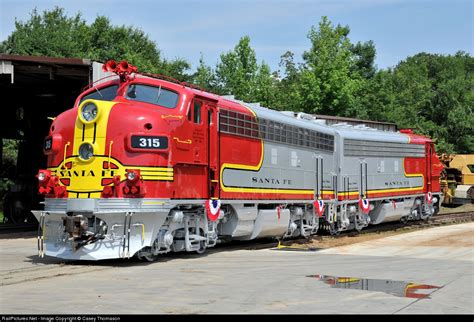 315 Atchison, Topeka & Santa Fe (ATSF) EMD F7(A) at Greenville, South Carolina by Casey Thomason ...