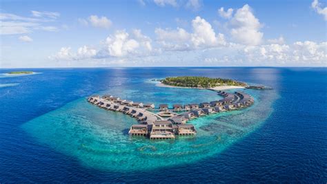 The Ultimate Maldives Resort Guide: 27 Luxe Getaways - Whiskey & Babes